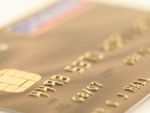 Hackeri retinuti pentru fraude informatice. Profit de 270.000 de dolari din falsificarea de carduri bancare