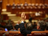 Ponta explica intarzierea bugetului: Nu cred ca-i bine ca parlamentarii sa dezbata bugetul cu gandul la Craciun