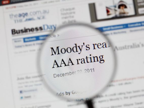 Moody s a retrogradat fondurile de urgenta ale zonei euro de la nivelul maxim Aaa
