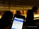 Tara in care 5% din populatie a fost diagnosticata oficial cu o boala data de smartphone