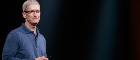 Tim Cook povesteste despre tranzitia de la omul de incredere a lui Steve Jobs, la conducerea celei mai valoroase companii din lume