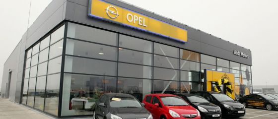 Opel opreste fabricarea de masini la Bochum