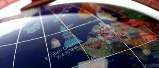 Hollande: Vremurile in care Europa oferea lumii spectacolul crizei au luat sfarsit