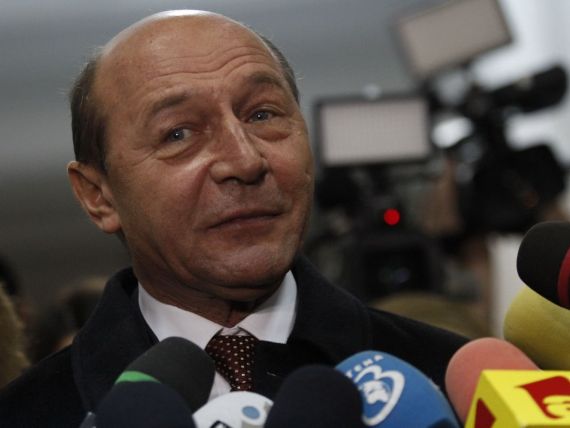 Presedintele Basescu a semnat decretul de convocare a noului Parlament pe 19 decembrie, ora 13.00