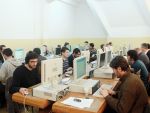 Cel mai rapid roman din lume , redactat la Bucuresti de 53 de scriitori