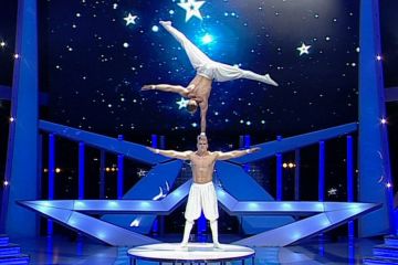 Nascuti acrobati. Doi brasoveni au ajuns in trupa Cirque du Soleil, dupa ce si-au ratat carierele de gimnasti