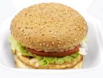 Brazilia comercializeaza burgerii cu ambalaje comestibile