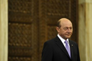 Basescu a semnat decretul de numire a noului Cabinet