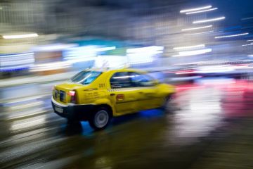 Cele trei categorii de taximetristi care tin neaparat sa pacaleasca oamenii. Camera ascunsa