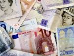 Lupta pentru bancnota de 10 lire. Cine este criptologul castrat chimic, care are toate sansele sa-i invinga pe Beatles, Beckham si Diana
