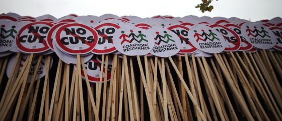 Provocarile liderilor lumii in 2013: Criza zonei euro a inregistrat o mutatie, de la boala mortala la cronica . SUA si socul ce le-ar putea arunca in recesiune. Siria si Iranul, puncte fierbinti