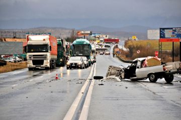 Propunerea ministrului de Interne pentru un drum liber spre munte, lipsit de accidente: sens unic pe DN1