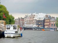 
	Studiu: Cu cat au scazut preturile la cazare in metropole in ultimii 2 ani. Amsterdam, cea mai ieftina capitala europeana la ora actuala
