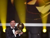 
	Lionel Messi castiga pentru a patra oara consecutiv Balonul de Aur
