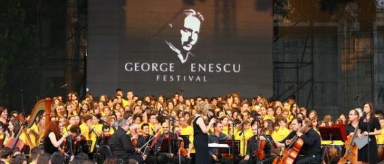 Festivalul Enescu scoate 9 mil. euro din bugetul statului. Ponta: Era bine sa existe si banii cand s-au angajat cheltuielile