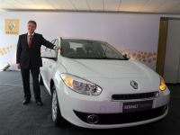
	Renault Fluence, disponibila in Romania la preturi incepand de la 14.900 euro &nbsp;
