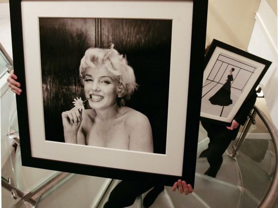 Swatch cumpara firma de bijuterii Harry Winston, imortalizata de Marilyn Monroe. Actiunile s-au dus in sus