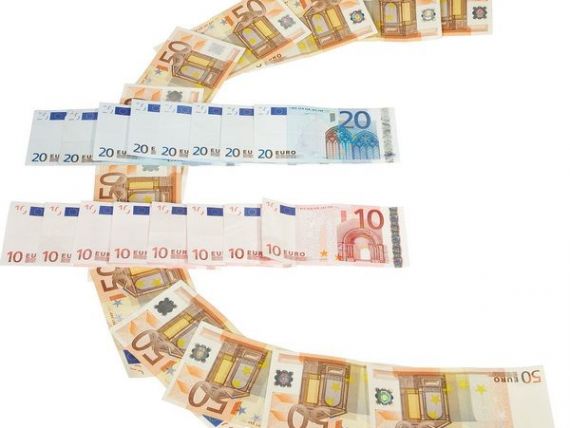 Bancheri si politicieni din Europa de Est cauta solutii pentru iesirea din criza la Viena. Ar fi periculos sa ne bazam pe revenirea zonei euro