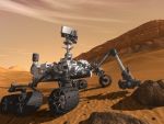 Roverul american Curiosity va incepe in curand sa foreze si sa analizeze scoarta martiana