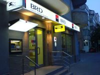 
	BRD a primit un plafon nou de garantare pentru creditele Prima Casa, de 320 milioane lei. Jumatate dintre clienti au varste sub 30 de ani
