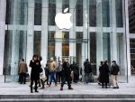 Planuri mari pentru 2013. Apple va lansa 3 noi modele de iPhone in acest an