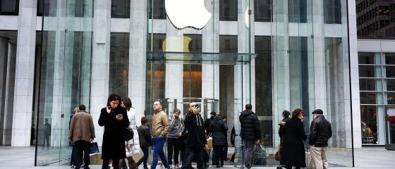 Planuri mari pentru 2013. Apple va lansa 3 noi modele de iPhone in acest an