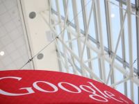 Google, acuzata ca spioneaza utilizatorii de iPhone. Compania s-ar putea confrunta cu un proces urias