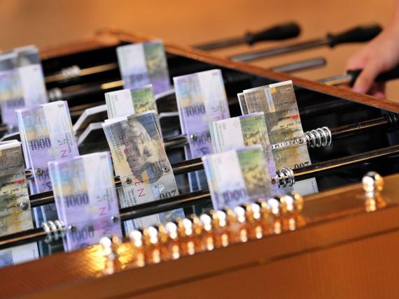 Francul elvetian s-a depreciat fata de euro la minimul ultimului an