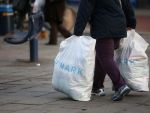 Opt din zece britanici ar dori mentinerea restrictiilor impuse romanilor si bulgarilor - presa