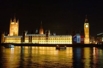 Ambasadorul Romaniei la Londra ii linisteste pe englezi: Romanii nu vin pentru beneficii sociale. Sunt tineri care vor sa munceasca