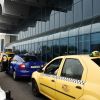 Adio comanda telefonica. Pasagerii de pe Otopeni isi vor putea chema taxiul prin touch screen