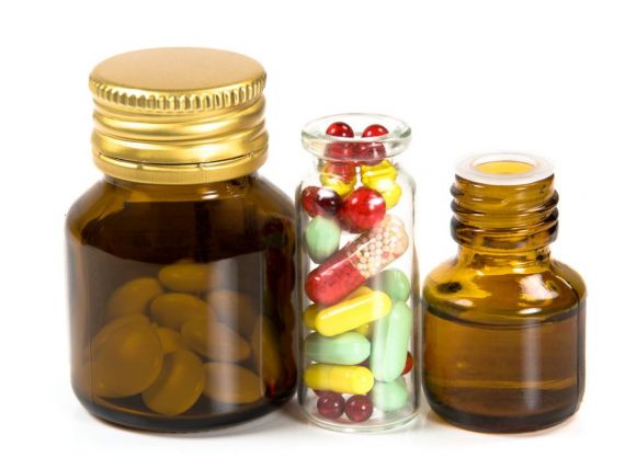 Uzbekistan ar putea importa medicamente de la Antibiotice si exporta bumbac in UE prin Constanta