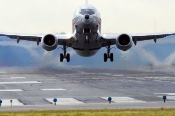 Zboruri ieftine. Preturile biletelor de avion scad din ianuarie sub 50 de euro pentru peste 30 de destinatii