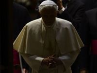 Papa Benedict, la ultima rugaciune dinaintea retragerii: Dumnezeu mi-a cerut sa ma dedic meditatiei