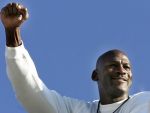 La 10 ani de la retragere, continua sa castige 80 mil. dolari/an. In ce si-a investit Michael Jordan banii castigati din baschet