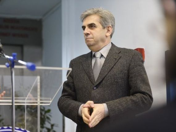Nicolaescu: Asiguratorii s-au umplut de bani, dar nu au dat aproape nicio dauna pentru malpraxis