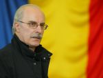 Antrenorul lotului olimpic feminin de gimnastica, Octavian Bellu, implineste 62 de ani