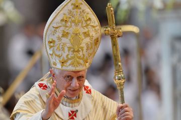 Pensie de Suveran Pontif. Cat va primi Papa Benedict al XVI-lea dupa retragerea de la Vatican