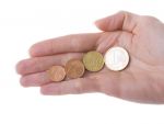 Leul s-a apreciat usor in fata euro. Cursul a scazut la 4,3780 lei/euro