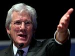 Richard Gere declara razboi bancherilor: Nu inteleg de multe ori termenii pe care ii folosesc, totul este o pacaleala