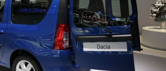 Imagini cu noul Logan MCV, lansat de Dacia la Geneva. Si, surpriza, un sistem in premiera pe o masina romaneasca