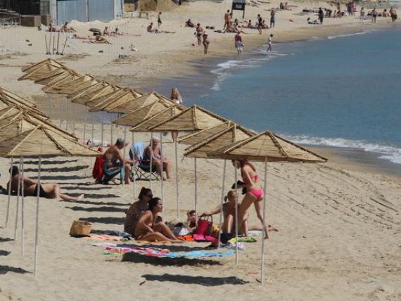 ANAT: Peste 30.000 de turisti se vor afla pe litoral in minivacanta de 1 Mai