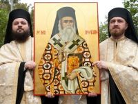 Sinodul Moldovei vrea in Constitutie articole cu referire la Dumnezeu sau la rolul familiei