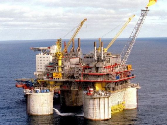 Basescu propune Exxon si OMV-Petrom sa faca in Romania hub regional pentru operatiuni la Marea Neagra