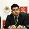 Ministrul pentru Buget a infuriat baronii locali. Primarii si sefii de Consilii Judetene au venit la Bucuresti, suparati ca Liviu Voinea le cere plata datoriilor