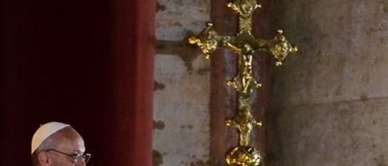 Presedintele Basescu i-a trimis Papei Francisc I un mesaj de felicitare