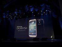 
	Samsung a prezentat Galaxy S4. E medic de familie si asculta de vocea si privirea stapanului. VIDEO de la lansare si specificatiile tehnice
