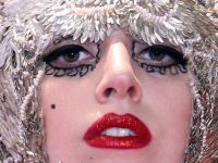 Lady Gaga, acuzata ca ar fi trisat pentru a influenta statisticile online