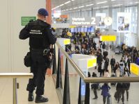 Posibil atac terorist la Bruxelles. Un polițist a fost înjunghiat
