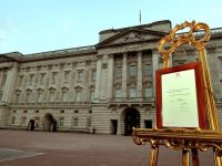 Palatul Buckingham cauta guvernanta. La cat ajunge salariul pe an